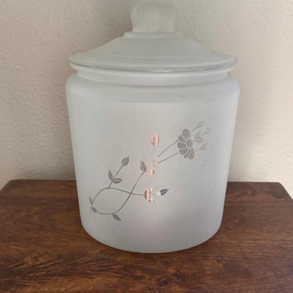 Vintage Princess House Heritage Frosted Cookie/Biscuit Jar